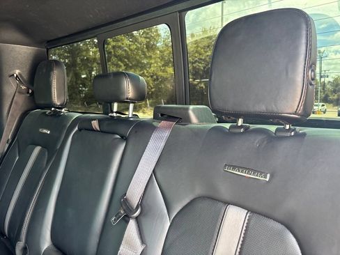 Used 2018 Ford F150 Platinum w/ Equipment Group 701A Luxury AWD/4WD image 15