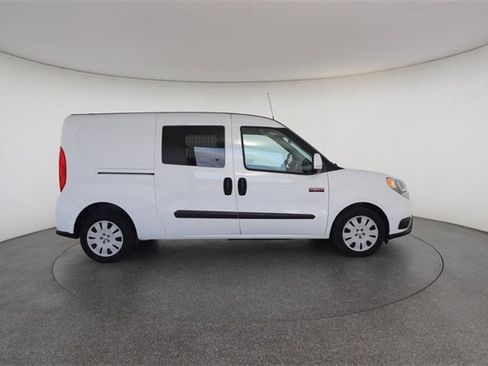 Used 2019 RAM ProMaster City Tradesman SLT image 23