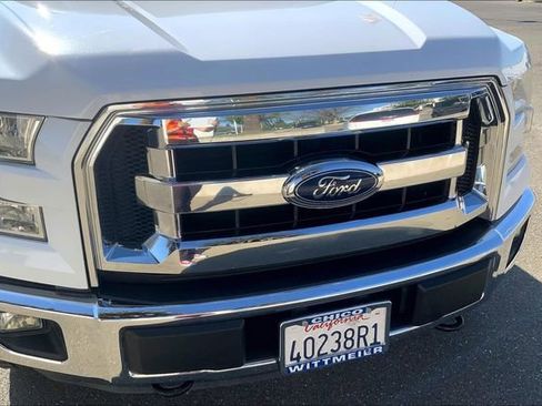 Used 2015 Ford F150 XLT image 28