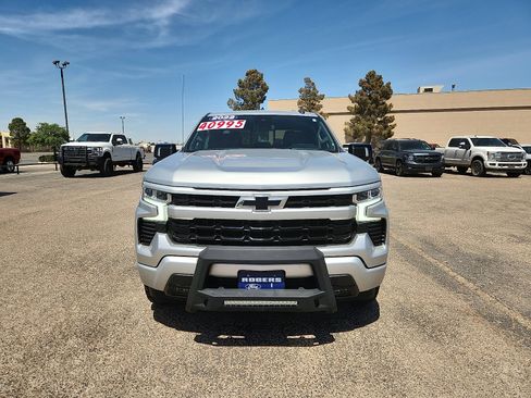 Used 2022 Chevrolet Silverado 1500 RST image 2