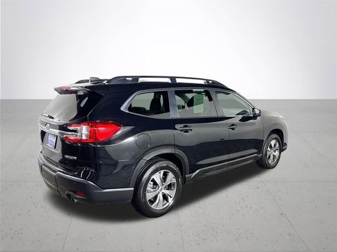 Certified 2025 Subaru Ascent Premium image 6