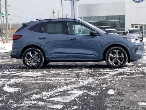 Certified 2023 Ford Escape ST-Line w/ Tech Pack #1 image 5