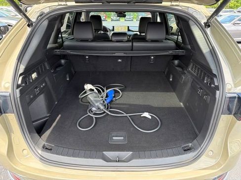 Used 2025 MAZDA CX-70 Plug-In Hybrid w/ Premium Plus AWD/4WD image 29