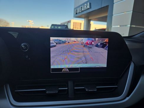 Used 2024 Chevrolet Trax RS image 22