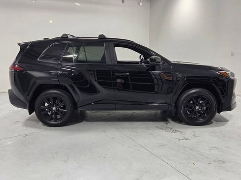 Used 2026 Toyota RAV4 SE FWD image 14
