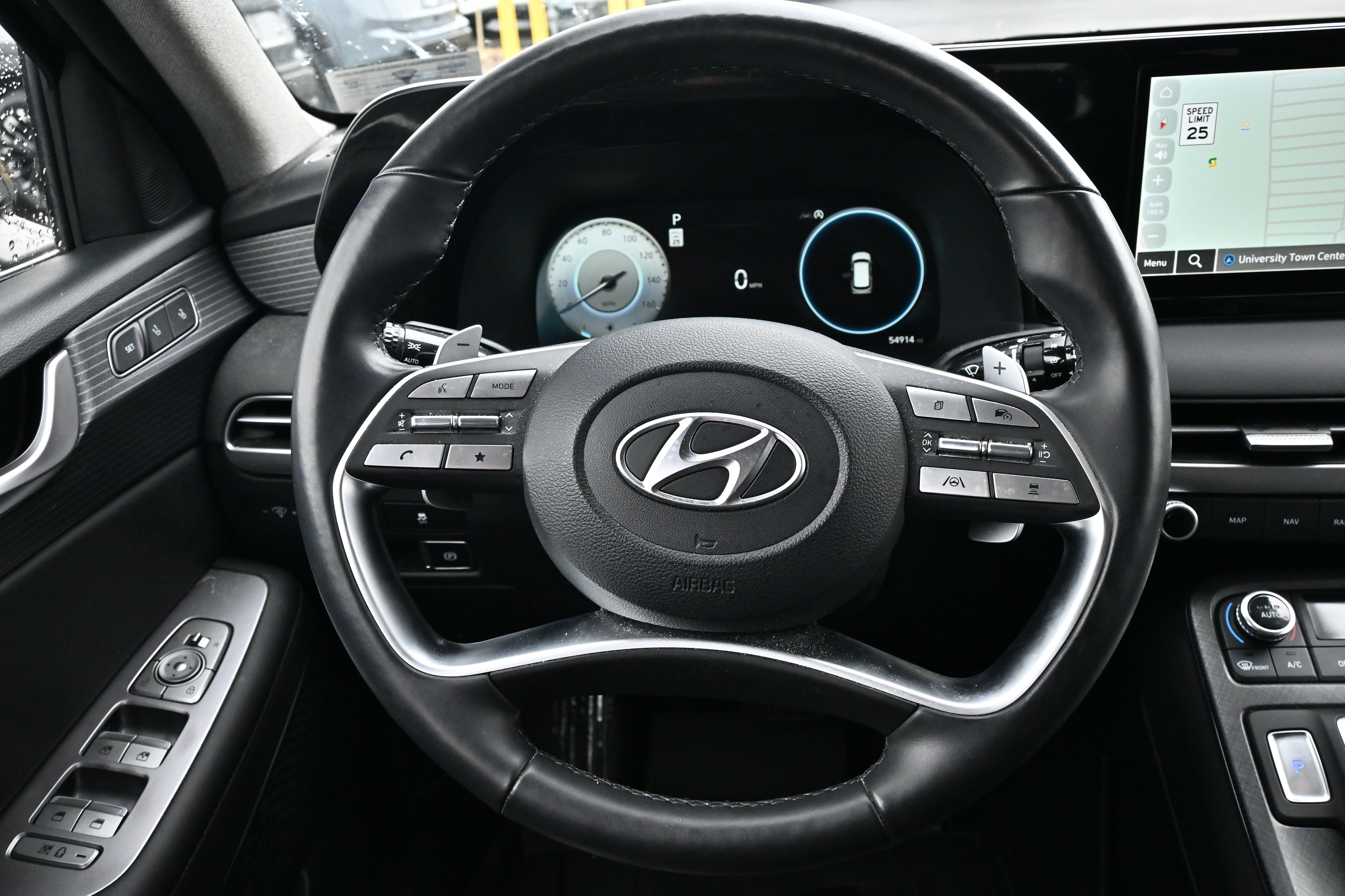 Used 2023 Hyundai Palisade Limited w/ Winter Package AWD/4WD image 22
