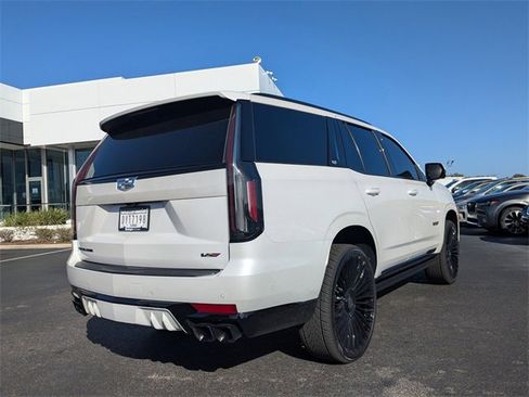 New 2026 GMC Terrain Elevation w/ Elevation Premium Package image 4