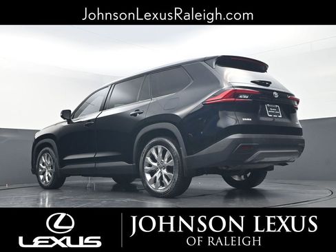 Used 2024 Toyota Grand Highlander FWD image 18