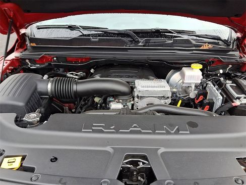 Used 2022 RAM 1500 Big Horn w/ Built-to-serve Edition image 28