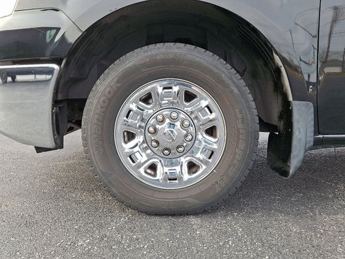 Used 2015 Nissan NV 3500 SL w/ Technology Package image 8