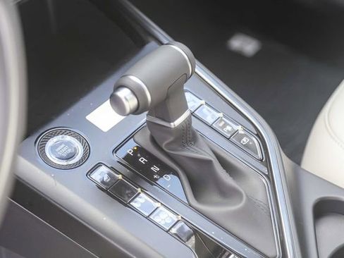 New 2026 Kia Niro EX image 20