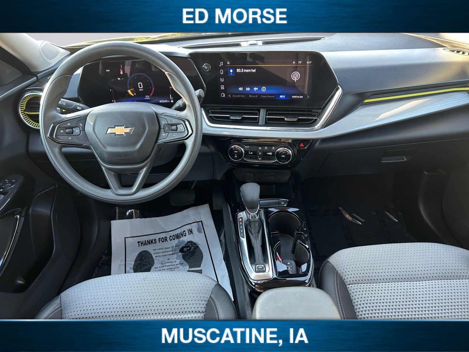 Used 2025 Chevrolet Trax LT FWD image 10
