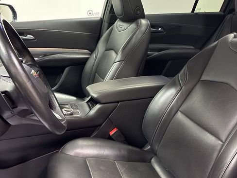 Used 2019 Cadillac XT4 Premium Luxury AWD/4WD image 10
