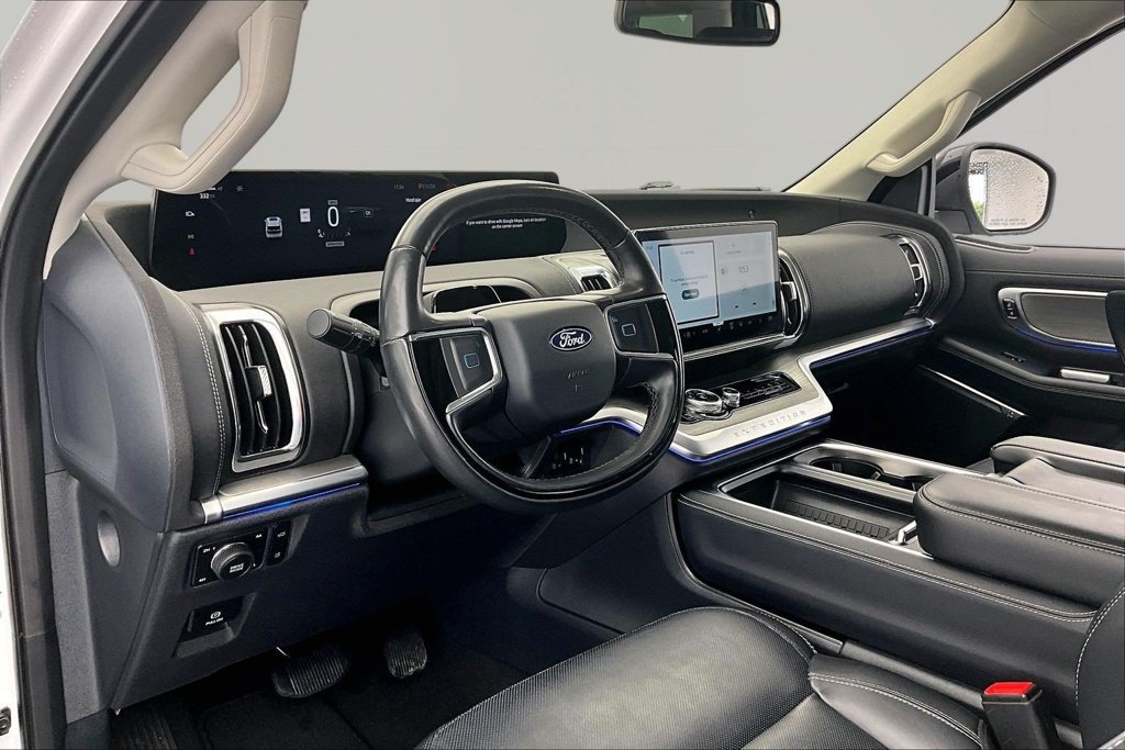 Certified 2025 Ford Expedition Max Platinum AWD/4WD image 14