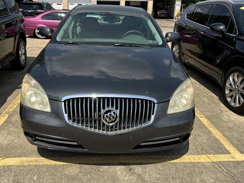 Used 2011 Buick Lucerne CXL FWD image 3
