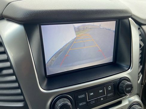 Used 2015 Chevrolet Tahoe LT w/ Luxury Package image 17