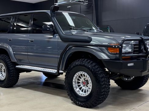 Used 1996 Toyota Land Cruiser AWD/4WD image 1