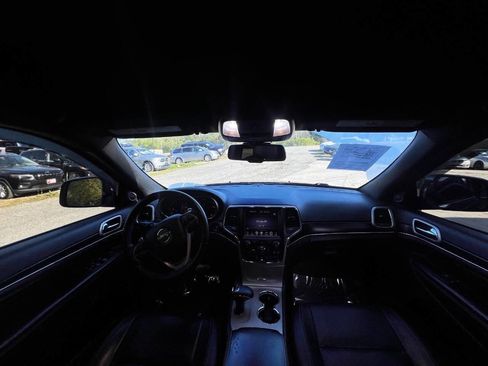 Used 2014 Jeep Grand Cherokee Limited image 12