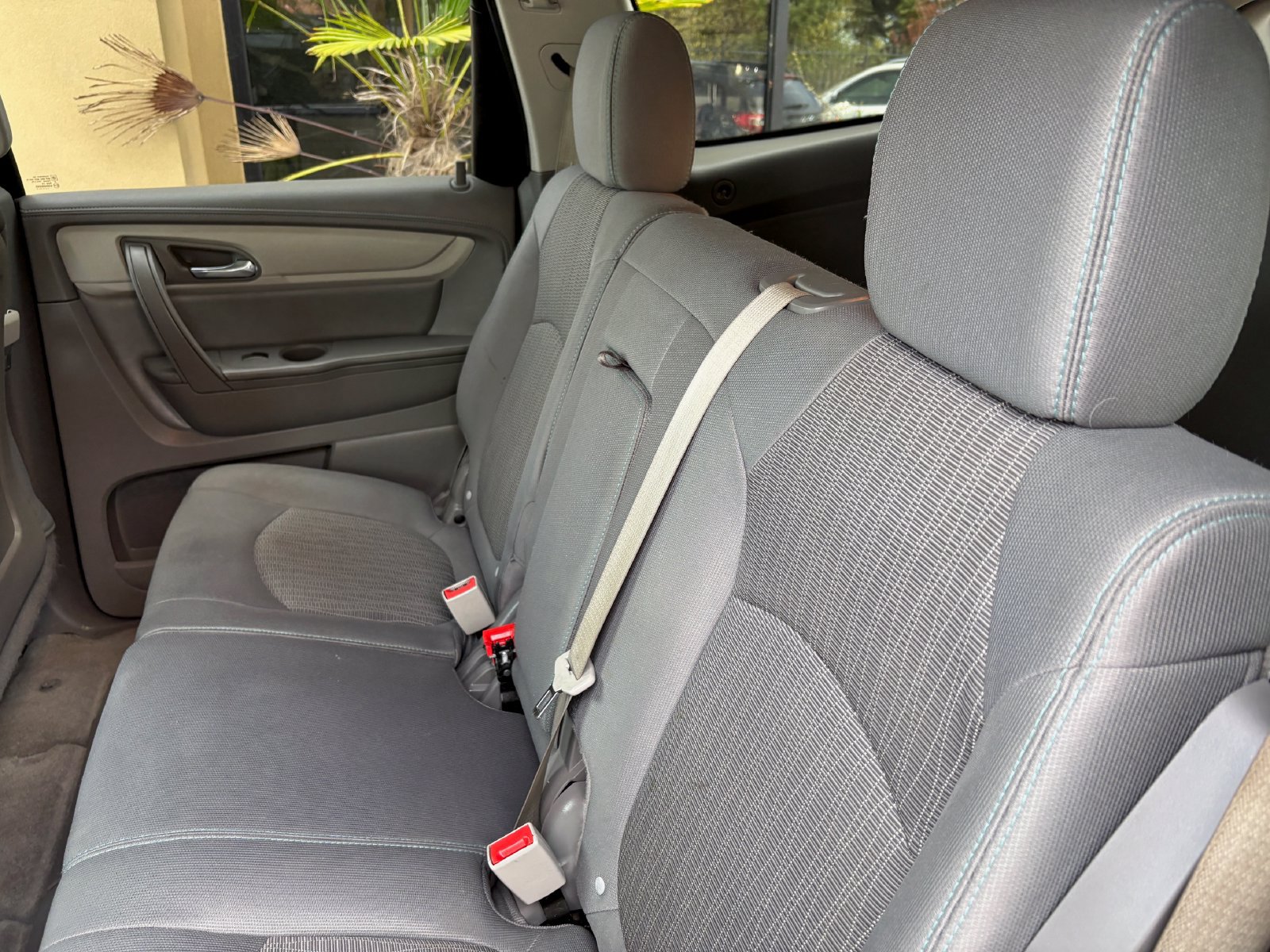 Used 2017 Chevrolet Traverse LT FWD image 19