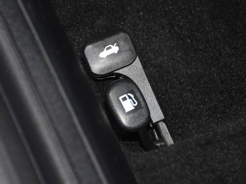 New 2026 Kia K4 EX image 26