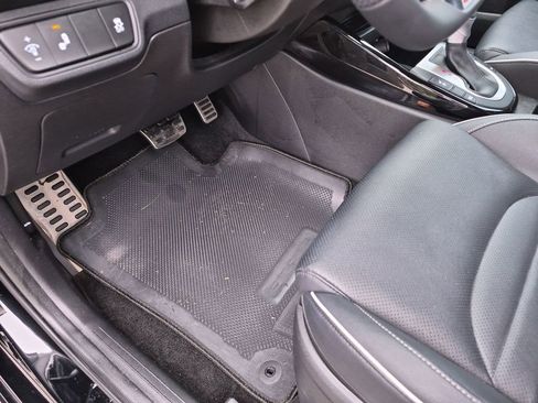 Used 2023 Kia Forte GT-Line w/ GT-Line Premium Package FWD image 19