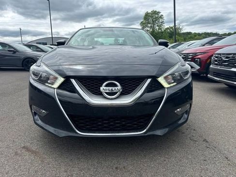 Used 2017 Nissan Maxima Platinum FWD image 3