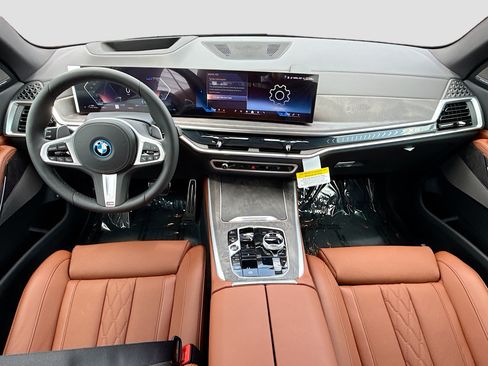 New 2026 BMW X5 xDrive50e w/ Executive Package AWD/4WD image 17