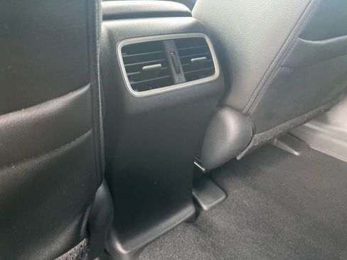 Used 2016 Honda CR-V Touring image 23