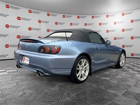 Used 2004 Honda S2000 image 5