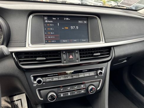 Used 2019 Kia Optima LX FWD image 29