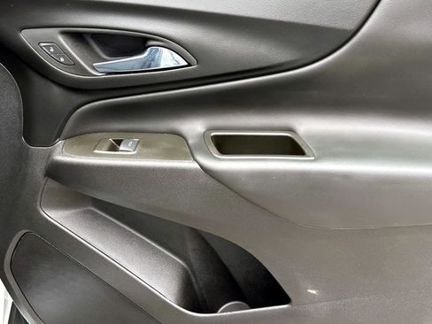 Certified 2024 Chevrolet Equinox LT w/ LPO, Floor Liner Package image 8