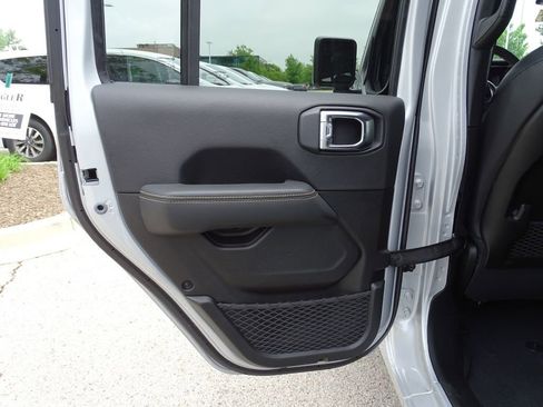 Used 2024 Jeep Wrangler Sahara w/ Safety Group image 22