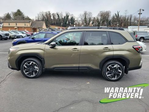 New 2025 Subaru Forester Premium image 4