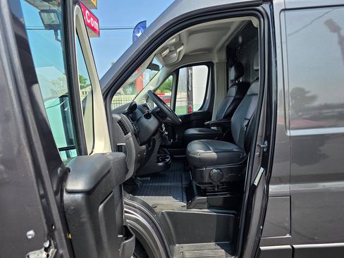 Used 2022 RAM ProMaster 2500 w/ Interior LED Lighting Group FWD image 13