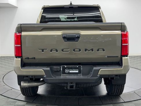 New 2026 Toyota Tacoma TRD Off-Road AWD/4WD image 10
