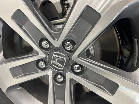 New 2025 Honda Pilot EX-L image 25