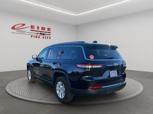 Used 2023 Jeep Grand Cherokee L Limited w/ Trailer Tow Group (B) image 4