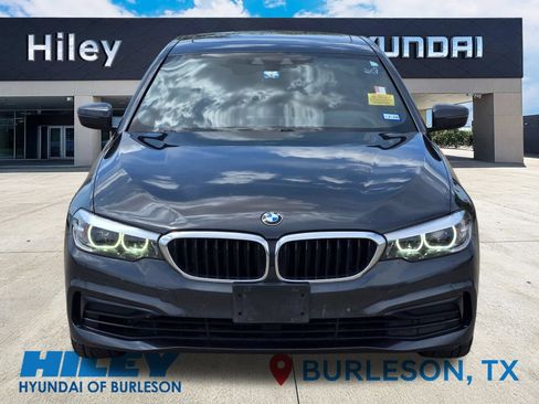 Used 2020 BMW 530i w/ Premium Package RWD image 7
