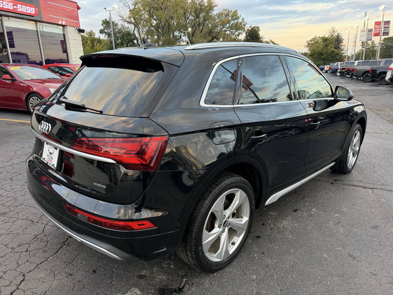 Used 2021 Audi Q5 Prestige w/ Prestige Package AWD/4WD image 7