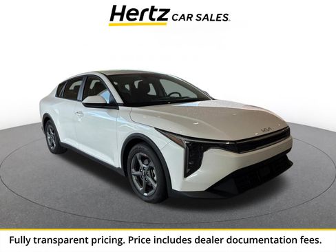 Used 2025 Kia K4 FWD image 1