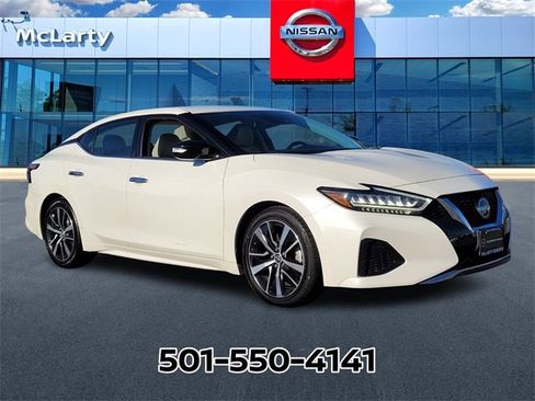 Used 2023 Nissan Maxima SV w/ Floor Mat Group image 2