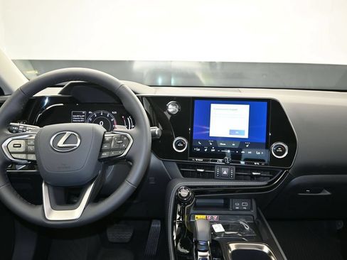 New 2026 Lexus NX 350 AWD image 19