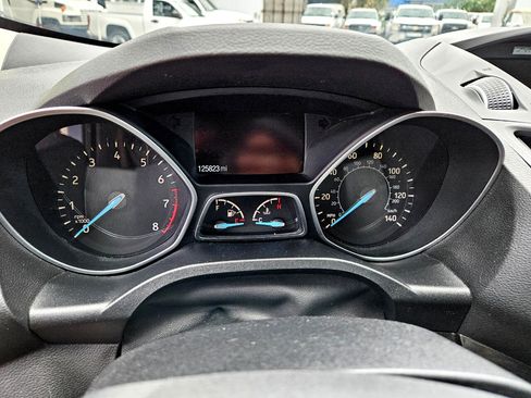 Used 2017 Ford Escape SE w/ SE Sport Appearance Package image 11