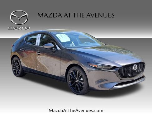 New 2026 MAZDA MAZDA3 2.5 S Hatchback w/ Premium Pkg FWD image 4