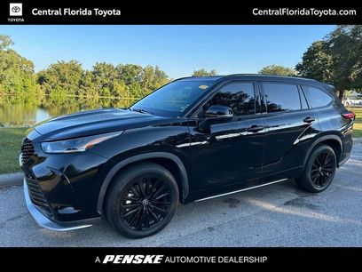 Used 2023 Toyota Highlander XSE