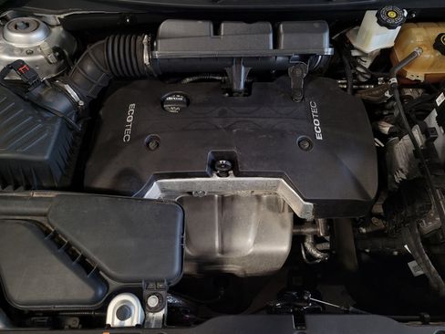 Used 2018 Buick Envision Essence FWD image 30