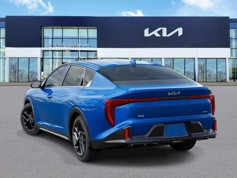 New 2025 Kia K4 GT-Line Turbo image 4