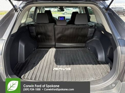 Used 2024 Toyota RAV4 XLE AWD/4WD image 16