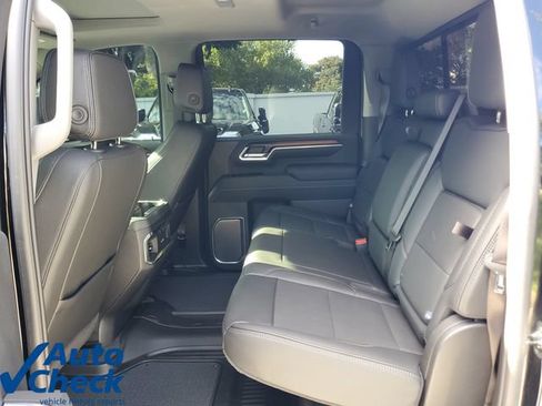 Certified 2025 GMC Sierra 2500 Denali w/ Denali Reserve Package AWD/4WD image 10