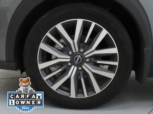 Used 2023 Nissan Kicks SV FWD image 26